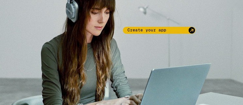Nada presentó la versión beta de Essential Apps, una plataforma para crear miniaplicaciones con inteligencia artificial