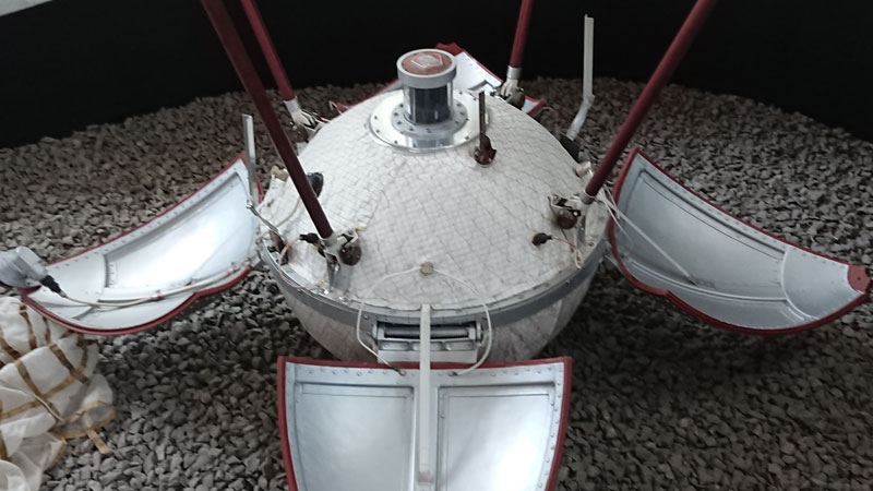 Hace sesenta años, el "Luna-9" aterrizó suavemente por primera vez en la Luna; hoy los científicos intentan encontrarlo de nuevo