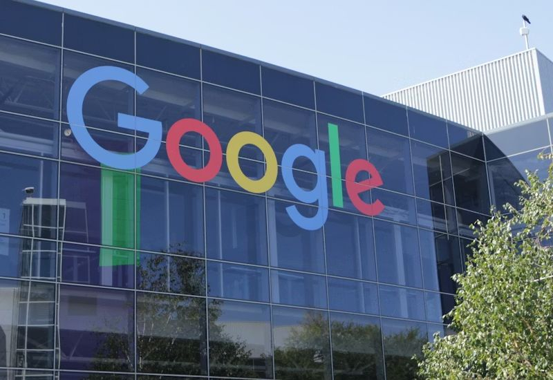 Autodesk presentó una demanda contra Google por el uso del nombre Flow en su generador de videos cinematográficos basados en IA.