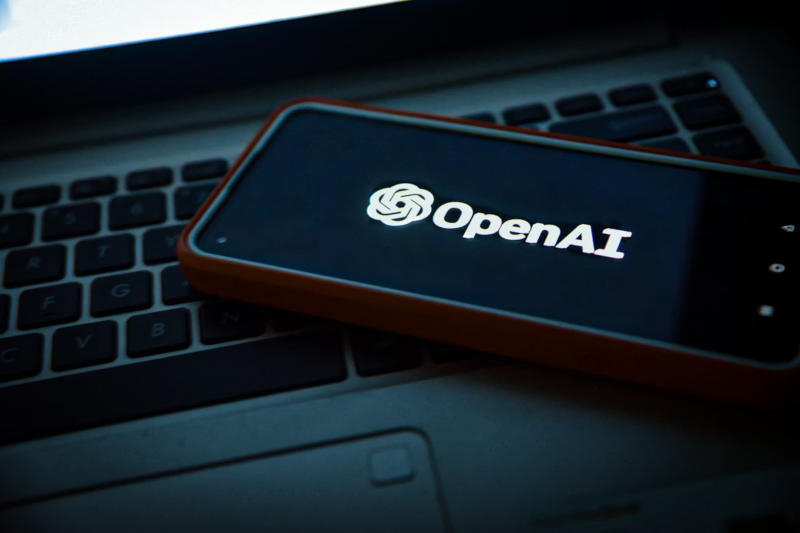 ChatGPT recibió una “denegación” porque OpenAI colabora con el Pentágono.