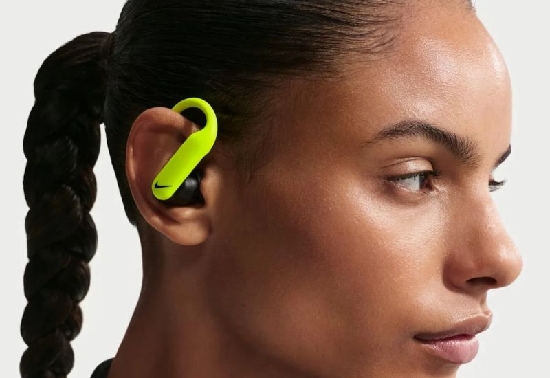 Apple y Nike presentaron conjuntamente una serie limitada de auriculares Powerbeats Pro 2