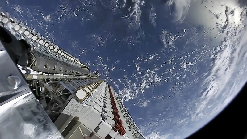 Google está discutiendo con SpaceX la instalación de centros de datos orbitales como parte de su iniciativa Suncatcher