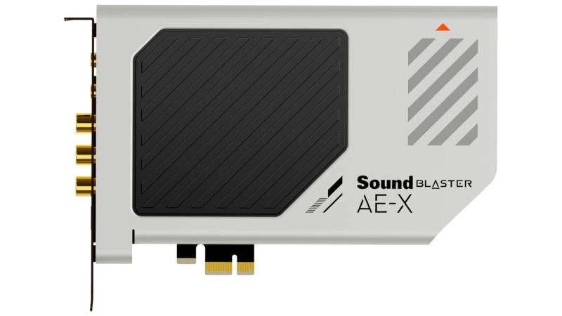 Creative lanzó la tarjeta de sonido Sound Blaster AE‑X, capaz de procesar audio de 32 bits a una velocidad de hasta 384 kHz