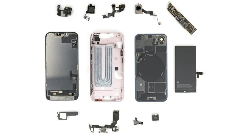 iFixit desveló el iPhone 17e: la tapa trasera con MagSafe funciona también en el iPhone 16e