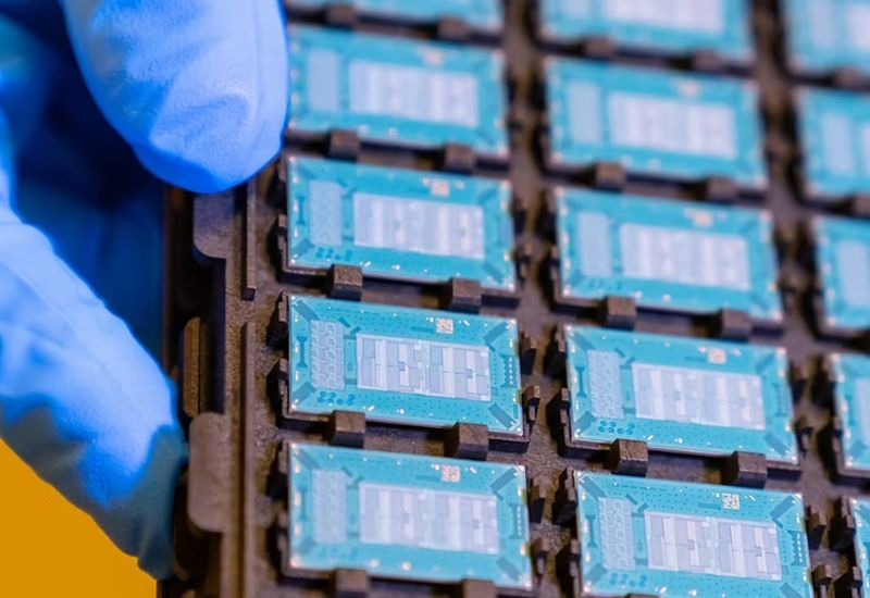 El porcentaje de chips Intel 18A listos alcanzó un impresionante 65 %