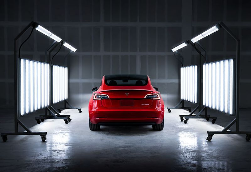 Tesla bromea con sus seguidores y traslada inesperadamente la ceremonia de presentación de los últimos Model S y Model X