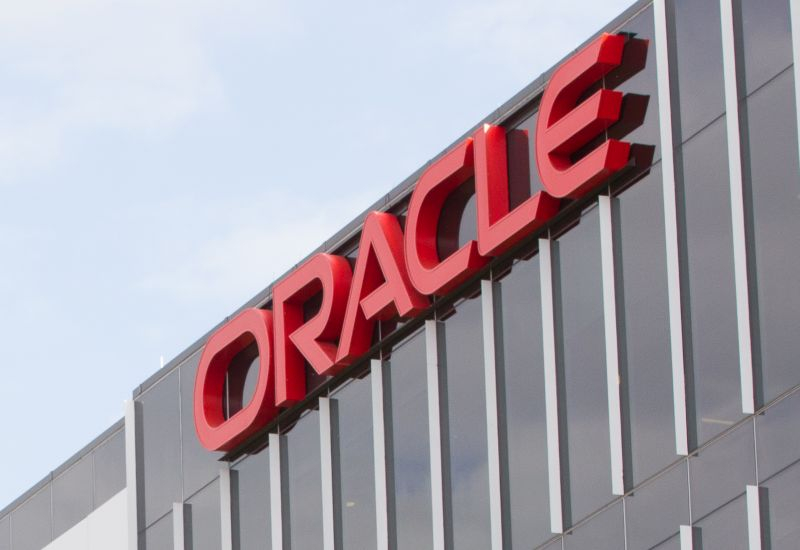 Oracle despedirá miles de empleados adicionales para financiar centros de datos de inteligencia artificial