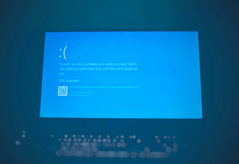 La actualización de Dell SupportAssist provocó pantallas azules masivas y reinicios infinitos en los portátiles