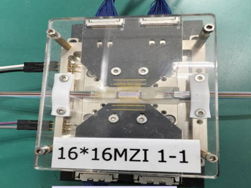 Los científicos chinos hacen que los robots piensen instantáneamente, acelerando el desarrollo de la fotónica de silicio