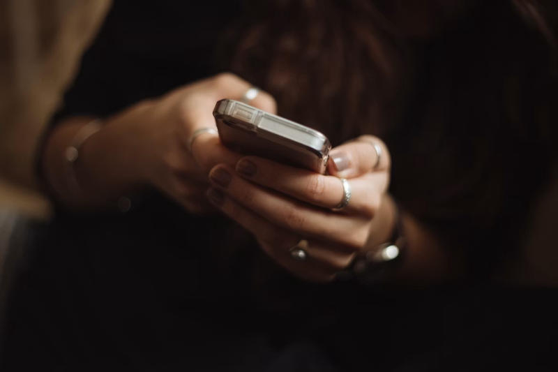 El bot de IA creado mediante Meta hackeó cuentas en Instagram, informó el servicio a los usuarios.