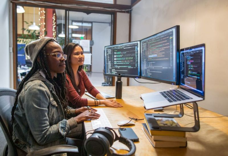Microsoft no podrá ganar más de 38 mil millones de dólares con la asociación con OpenAI