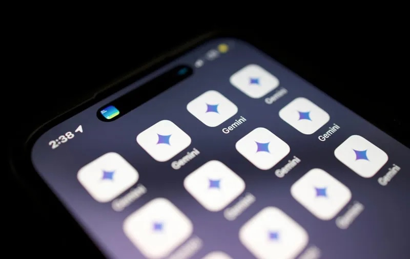 Google incorporará en Gemini una función para importar conversaciones de ChatGPT y otros chatbot de IA.