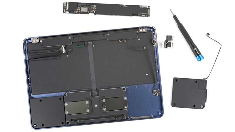 iFixit analizó el MacBook Neo y lo calificó como el más fácil de reparar entre los portátiles de Apple