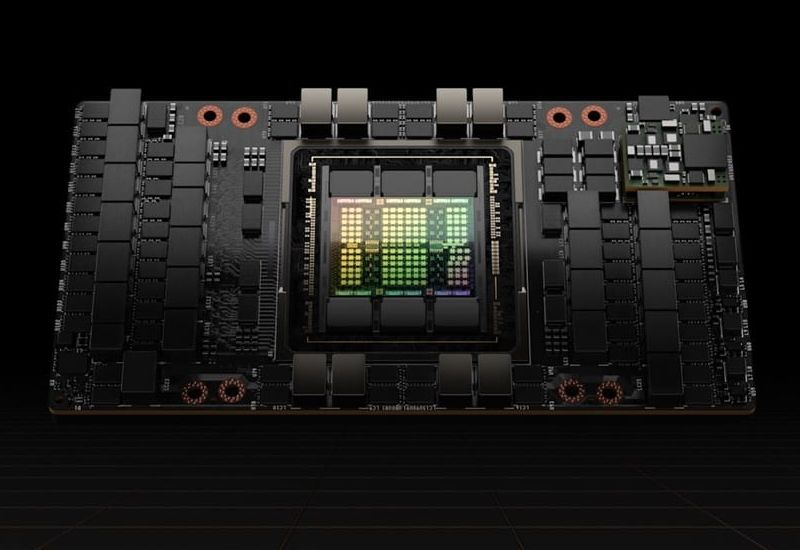 NVIDIA ha reanudado la producción de aceleradores H200 después de obtener el permiso de las autoridades chinas para su importación.