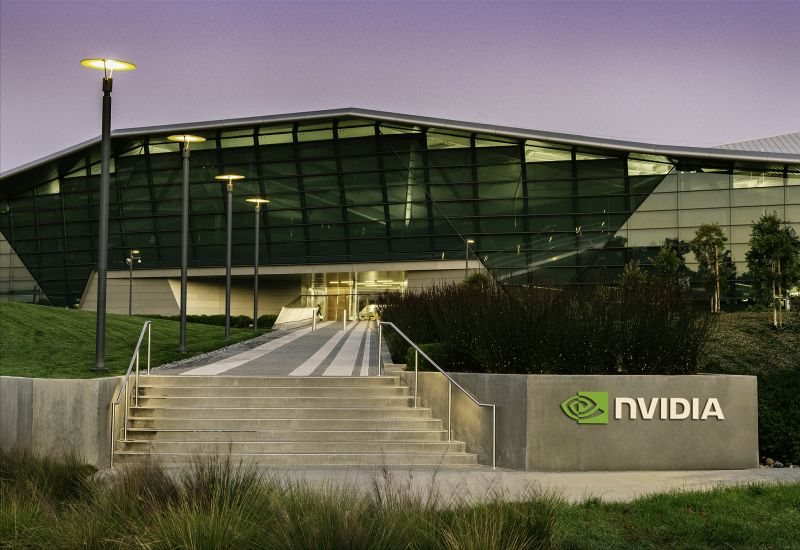 Las obligaciones de compra de productos Nvidia aumentaron seis veces hasta 95 mil millones de dólares, lo que podría causar dificultades si la demanda cae repentinamente.