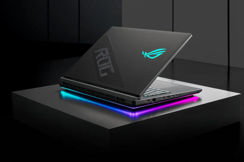El Asus ROG Strix SCAR 18 debutará como el portátil de juegos insignia que consume hasta 320 W